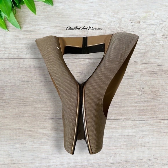 Stuart Weitzman NIB square toe block heels *shop@iamwarrior - Picture 7 of 9